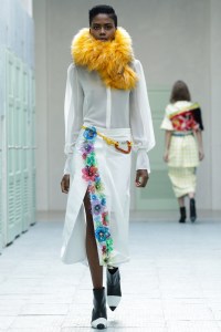 Gilberto Calzolari RTW Fall 2019