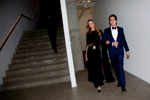 Elle MacPherson, Arpad Flynn Alexander Busson