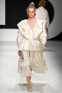 Laura Biagiotti-RTW-Fall-2019