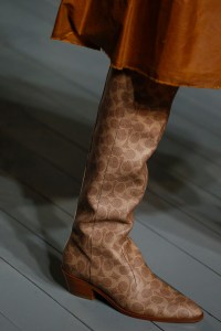 Details at Matty Bovan RTW Fall 2019