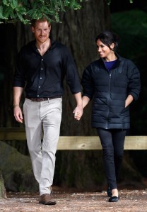 Prince Harry and Meghan Duchess of Sussex walk through the Redwoods Treewalk in Rotorua.
Prince Harry and Meghan Duchess of Sussex tour of New Zealand - 31 Oct 2018
Wearing Norrona Jacket borrowed from Prince Harry