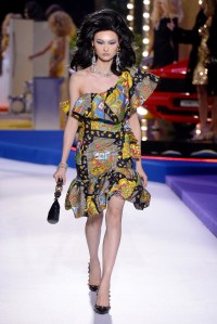 Moschino RTW Fall 2019