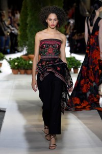 Oscar de la Renta RTW Fall 2019