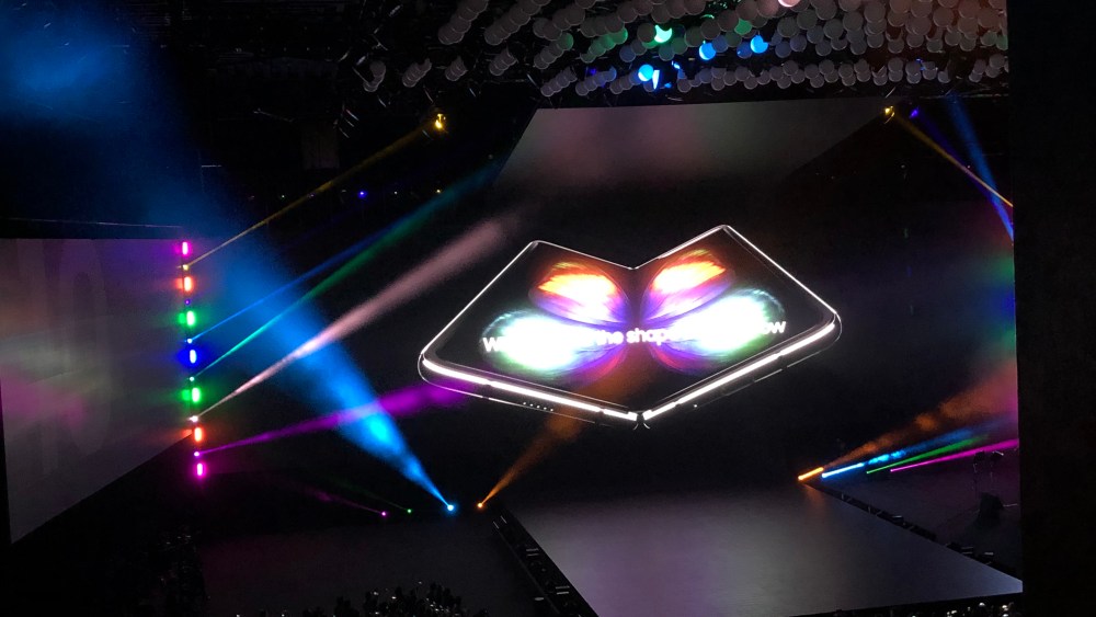 Samsung Announces Foldable Phone, S10 Devices and Wearables