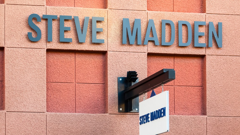 Analysts Lower Guidance on Steve Madden Due To Rumored Payless Ch. 11