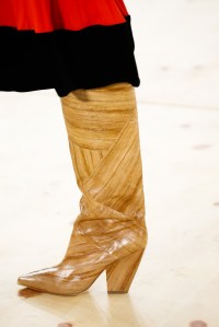 Details at Tory Burch RTW Fall 2019