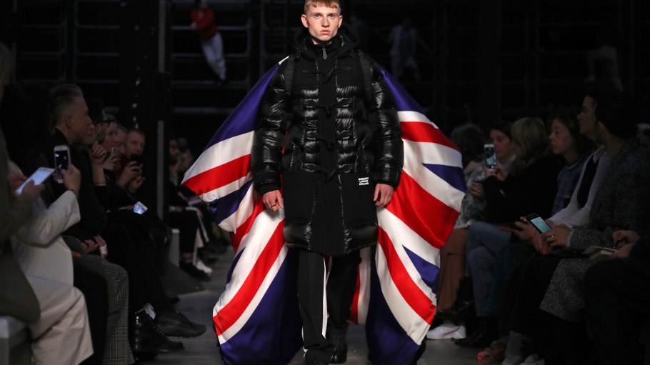 A model presents a creation during the British fashion house Burberry 2019 Autumn / Winter collection catwalk show at London Fashion Week in London