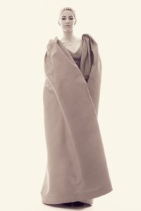 Elaine Irwin in Zac Posen RTW Fall 2019