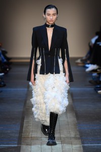 Alexander McQueen RTW Fall 2019