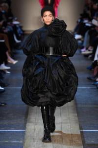 Alexander McQueen RTW Fall 2019