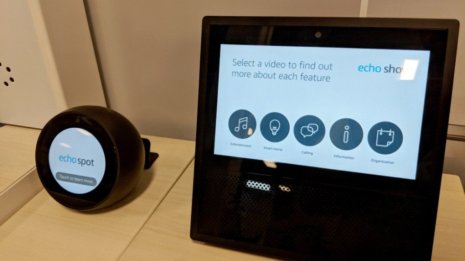 New data shows people snapping up smart speakers with built-in screens, a feature that could encourage greater uptake of voice commerce.