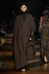 Beautiful People RTW Fall 2019