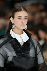 Details at Chanel RTW Fall 2019