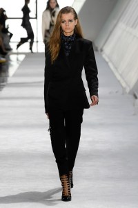 Giambattista Valli RTW Fall 2019
