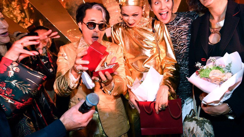 Kenzo Takada, Pat Cleveland, Cristina Cordula