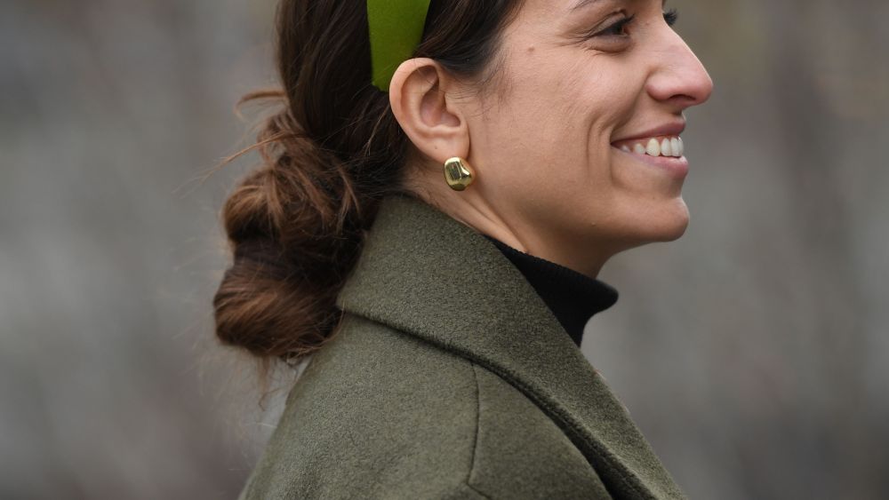Street Style Fall 2019 Trends: Hair Accessories