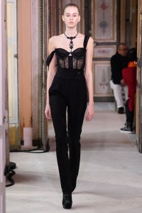 Olivier Theyskens RTW Fall 2019
