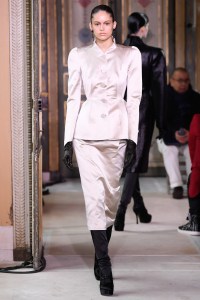 Olivier Theyskens RTW Fall 2019