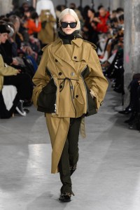 Sacai RTW Fall 2019