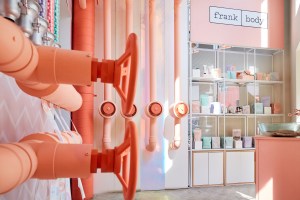 Consumers can create their own shampoos at Function of Beauty