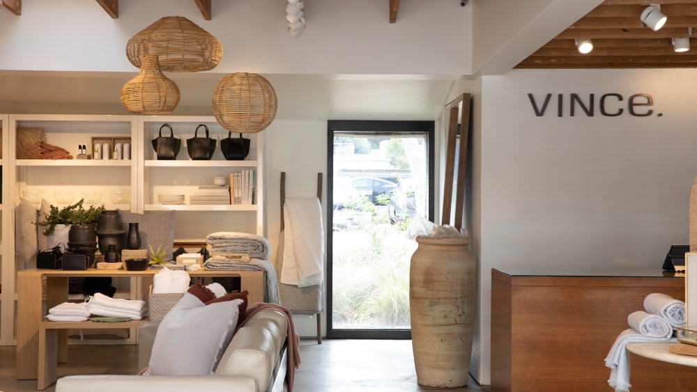 Vince Malibu Country Mart