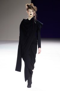Yohji Yamamoto RTW Fall 2019
