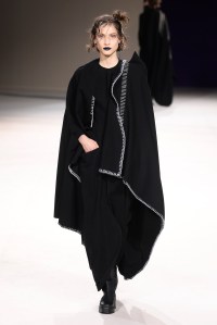 Yohji Yamamoto RTW Fall 2019
