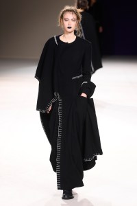 Yohji Yamamoto RTW Fall 2019