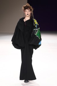 Yohji Yamamoto RTW Fall 2019