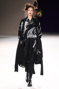 Yohji Yamamoto RTW Fall 2019