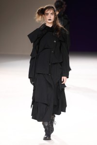 Yohji Yamamoto RTW Fall 2019