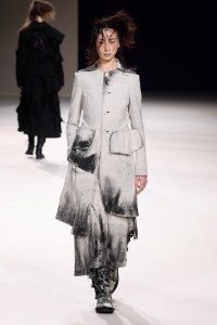 Yohji Yamamoto RTW Fall 2019