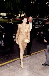 Lord Rothschild Arrives At Grosvenor House For Wedding With Widow Jayne Wrightsman Whose Late Husband Was Chairman Of Standard Oil.
Lord Rothschild Arrives At Grosvenor House For Wedding With Widow Jayne Wrightsman Whose Late Husband Was Chairman Of Standard Oil.