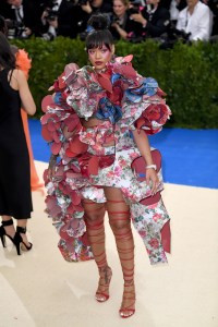 RihannaThe Costume Institute Benefit celebrating the opening of Rei Kawakubo/Comme des Garcons: Art of the In-Between, Arrivals, The Metropolitan Museum of Art, New York, USA - 01 May 2017WEARING COMMES DES GARCONS SAME OUTFIT AS CATWALK MODEL *5610043q