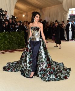 Amal Clooney
The Metropolitan Museum of Art's Costume Institute Benefit celebrating the opening of Heavenly Bodies: Fashion and the Catholic Imagination, Arrivals, New York, USA - 07 May 2018
WEARING RICHARD QUINN