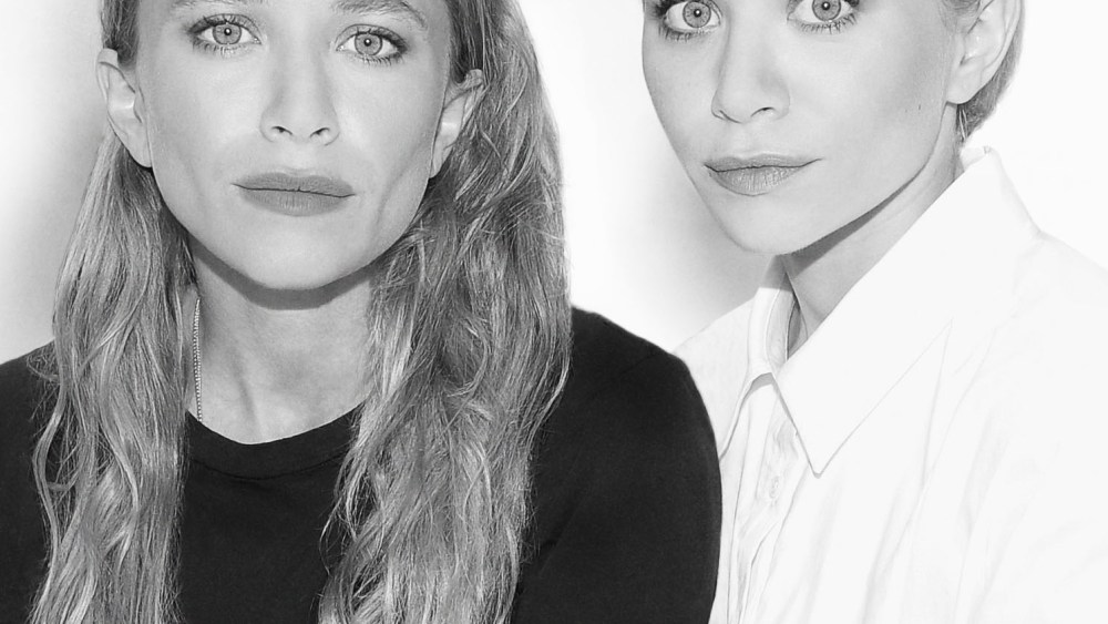 LOS ANGELES, CA - JULY 21:  Ashley Olsen and Mary-Kate Olsen open Elizabeth and James Flagship at The Grove in Los Angeles on July 21, 2016 in Los Angeles, California.  (Photo by Donato Sardella/Getty Images for Elizabeth and James )