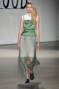 A look by Katie Jiang.