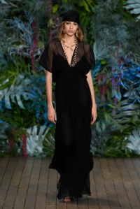 Alberta Ferretti Cruise 2020