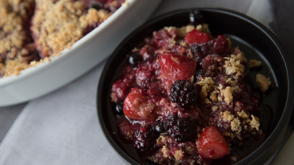 Berry Oatmeal Crisp