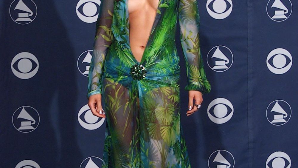Jennifer Lopez 42ND GRAMMY AWARDS AT THE STAPLES CENTRE, LOS ANGELES, AMERICA - 23 FEB 2000
