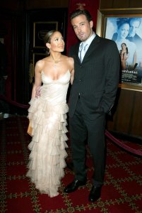 Jennifer Lopez and Ben Affleck
'MAID IN MANHATTAN' FILM PREMIERE, NEW YORK, AMERICA - 08 DEC 2002