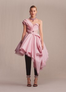 Alexander McQueen Pre-Fall 2019