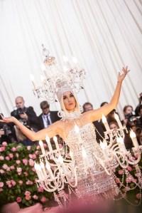 Katy Perry in Moschino.