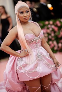 Nicki Minaj in Prabal Gurung.