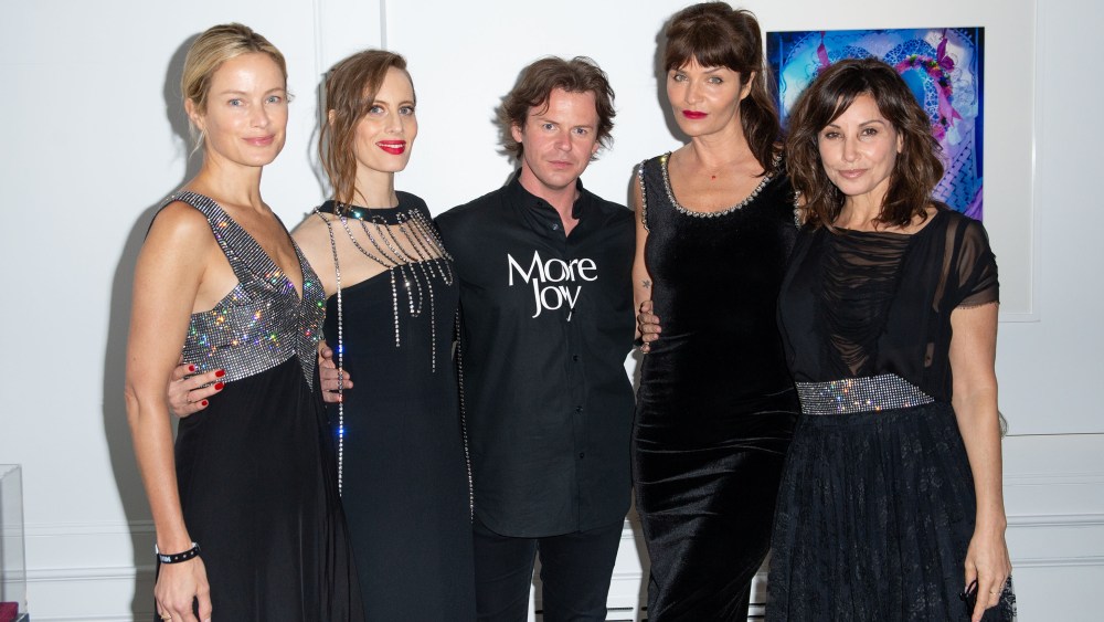 Carolyn Murphy, Liz Goldwyn, Christopher Kane, Helena Christensen, and Gina Gershon