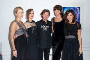 Carolyn Murphy, Liz Goldwyn, Christopher Kane, Helena Christensen, and Gina Gershon