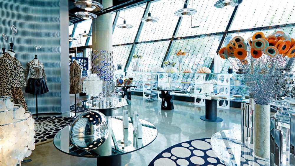 10 Corso Como to Exit China