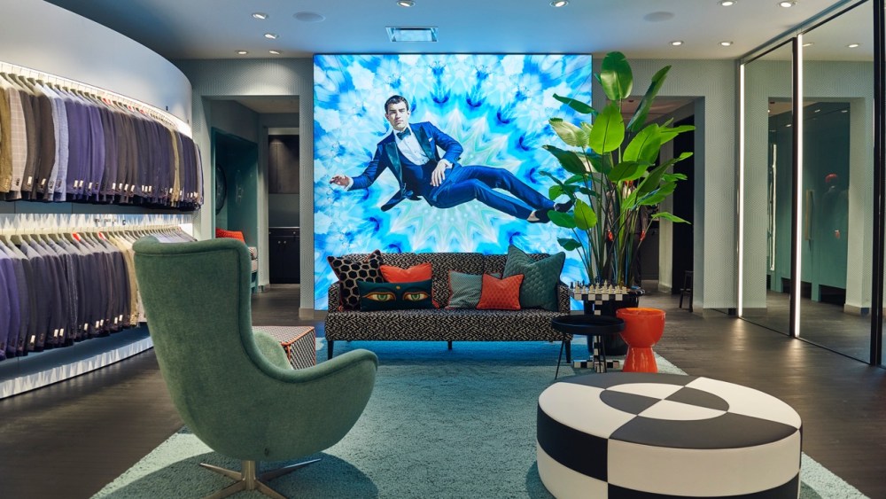 The Suitsupply store in Paris
