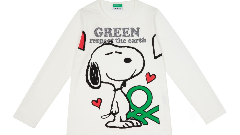 United Colors of Benetton's green T-shirt