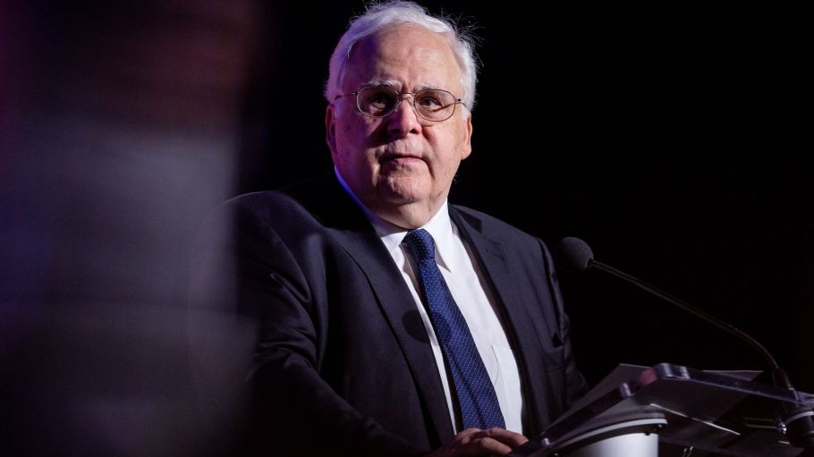 Frederick Smith, chairman and chief executive officer of FedEx Corp., speaks during the U.S. Chamber of Commerces Aviation Summit in Washington, D.C., U.S., on Thursday, March 7, 2019.